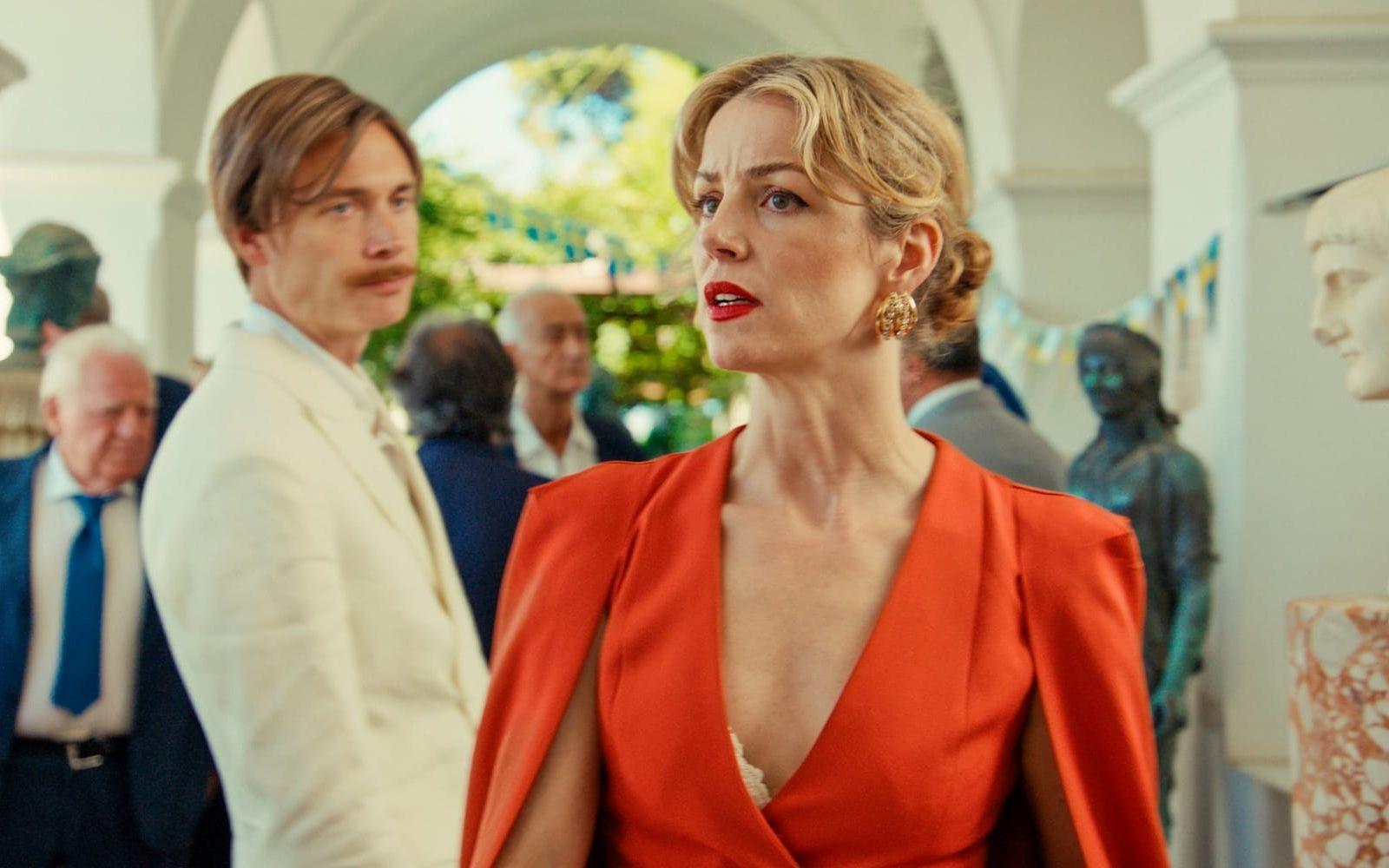 Jens (Jesper Rönndahl) och Mimmi (Marie Agerhäll) är tillbaka i "Dips". 