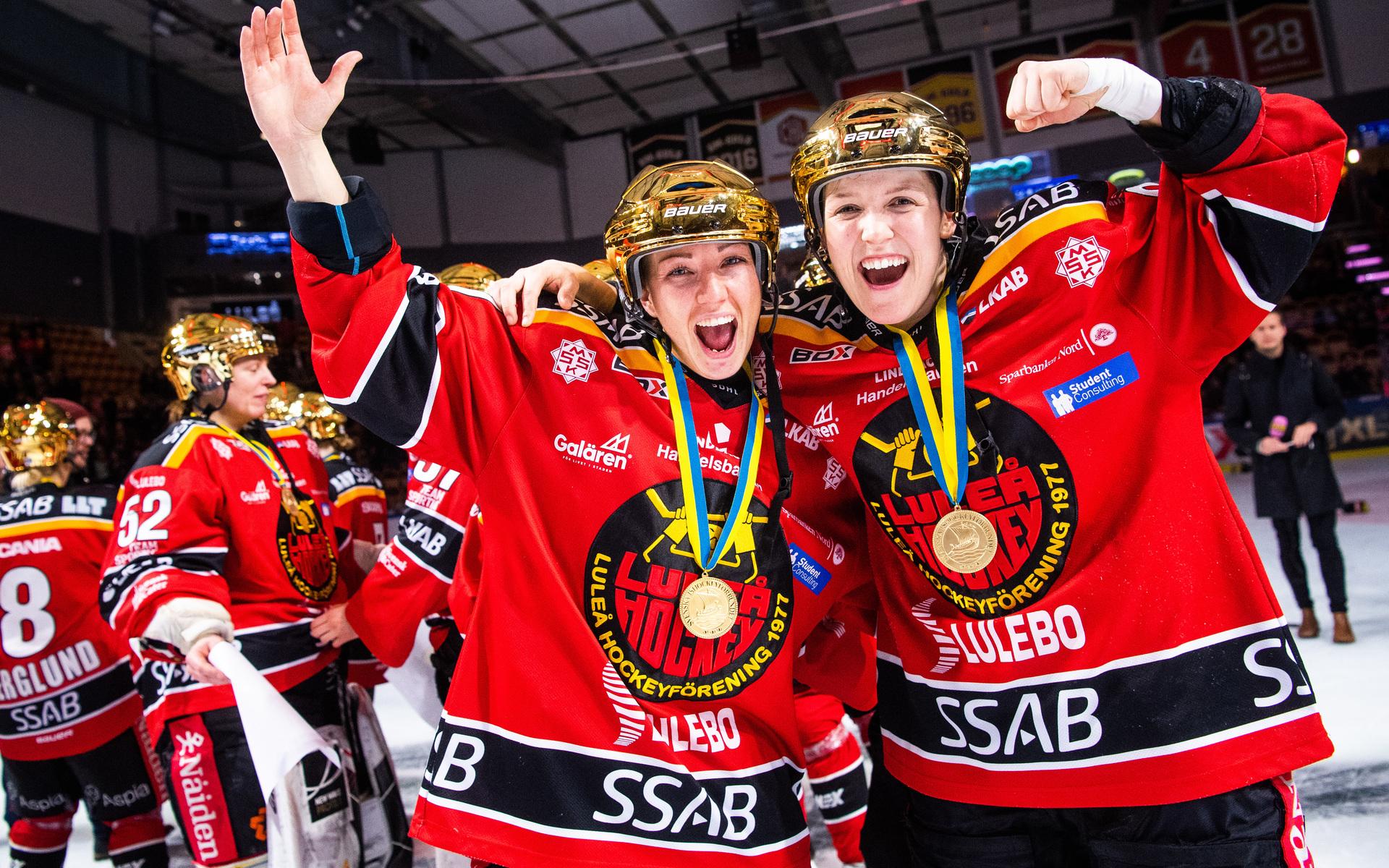Karvinen (höger) sprutade in poäng under tiden i Luleå HF. Som bäst gjorde hon 79 poäng på 36 matcher. 