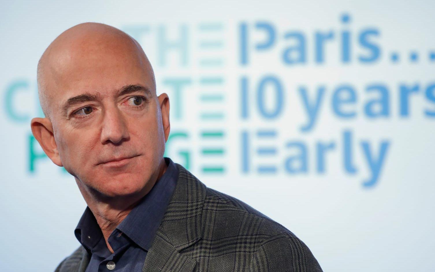 Jeff Bezos har grundat e-handelsjätten Amazon, som sjunkit med mer än 26 procent i år. 