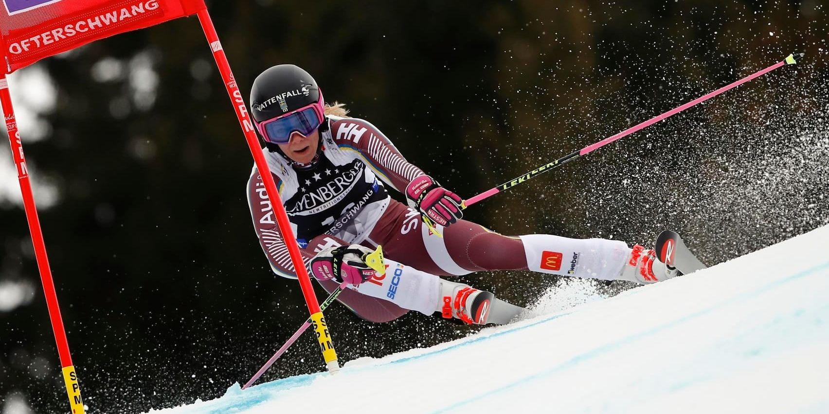 Frida Hansdotter är tillbaka i slalombacken efter OS-guldet.