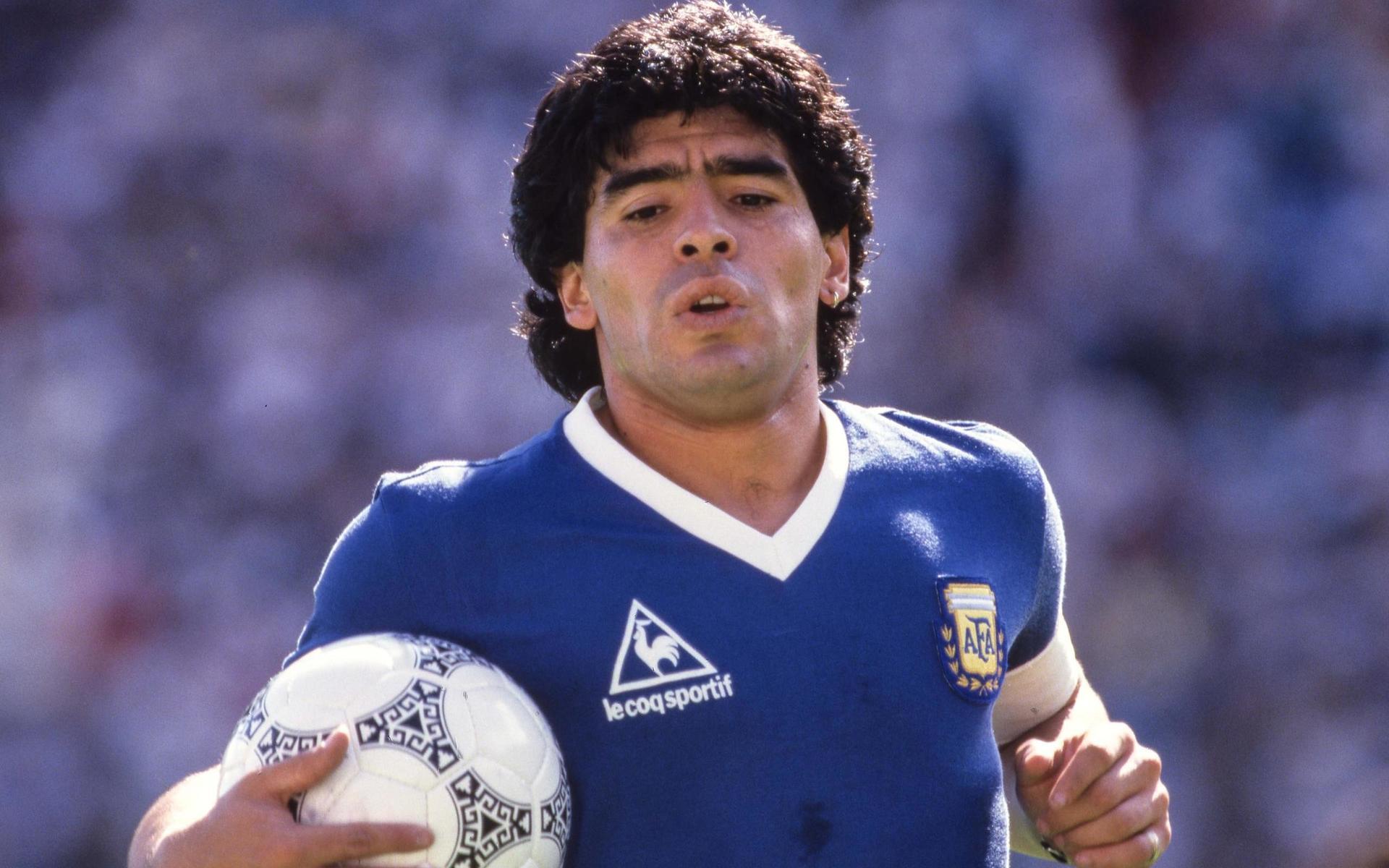 Maradona blev 60 år gammal. 