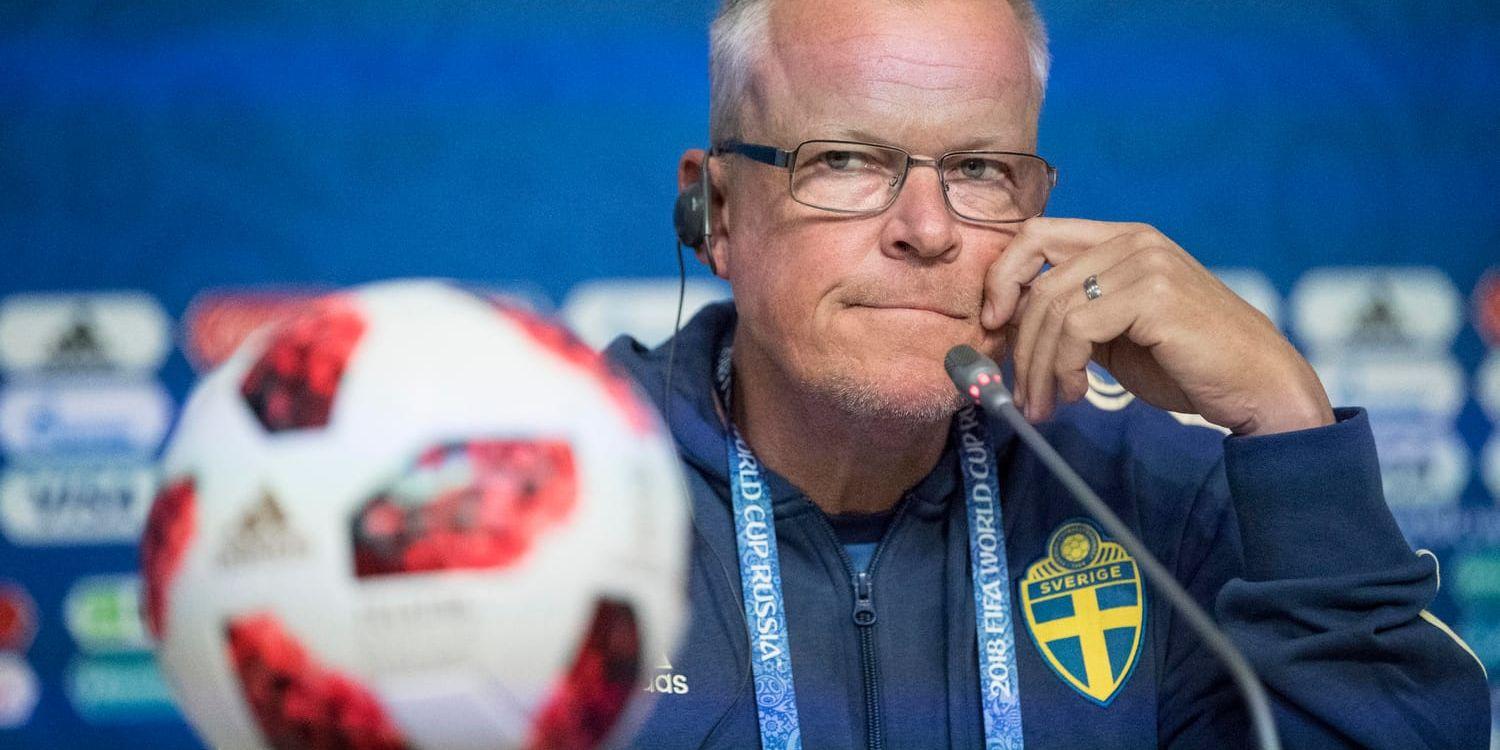 Janne Andersson har ingen brådska att lämna Ryssland. Han har packat för ytterligare två veckors VM-äventyr.