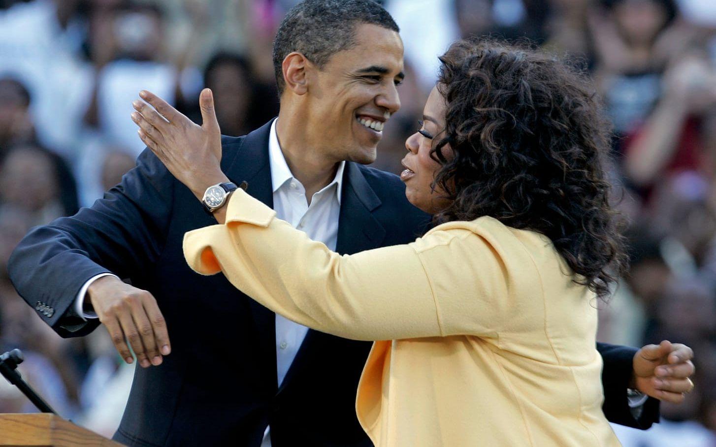 Barack Obama och Oprah Winfrey under presidentvalet 2008. Bild: TT