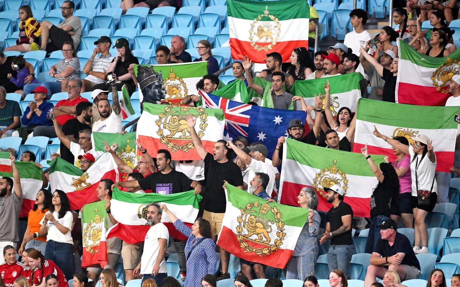 Det var i Irans gruppspelspremiär mot Sydkorea (0–3) i Gold Coast den 2 mars som spelarna inte sjöng med i nationalsången. Arkivbild.
