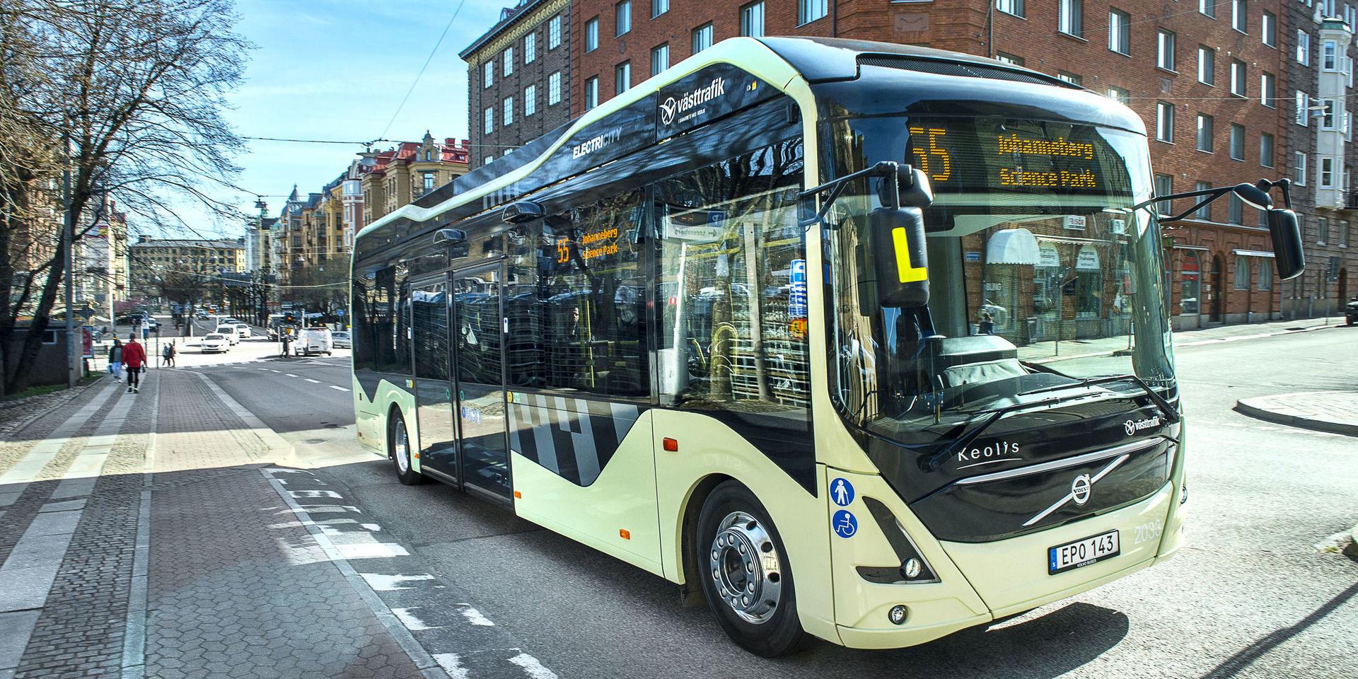 Ett batteri till en Volvos eldrivna bussar har en livslängd på 7 till 10 år, men även därefter finns det fortfarande så mycket kraft kvar att kapaciteten kan användas på annat håll.