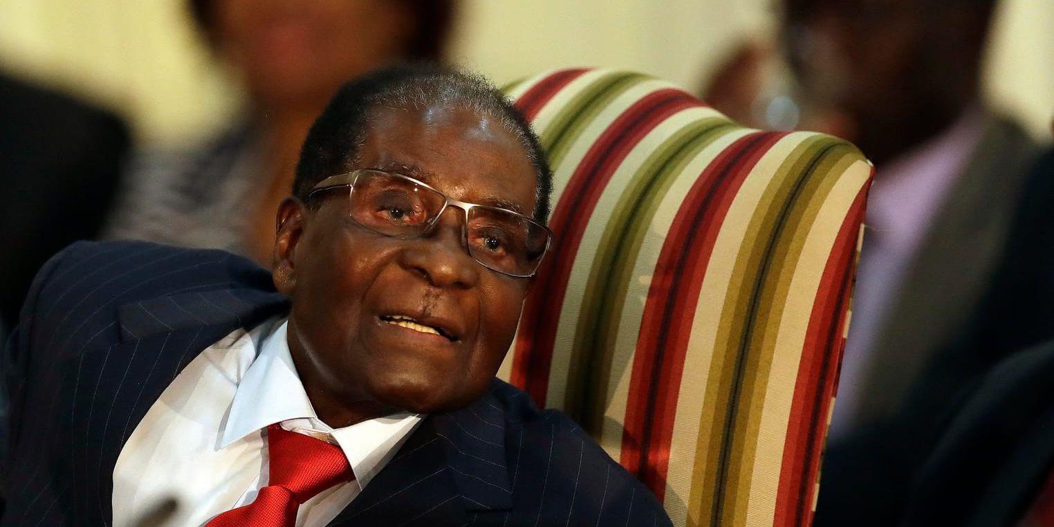 Zimbabwes president Robert Mugabe under ett besök i Sydafrika i veckan.