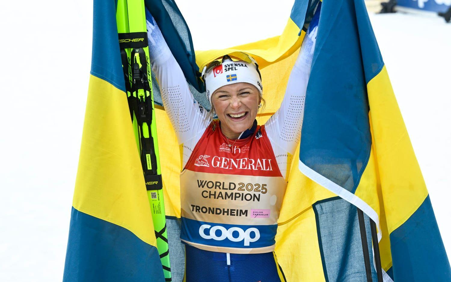 Skidstjärnan Frida Karlsson är ett av Sveriges stora guldhopp i OS, 6-22 februari. Arkivbild.