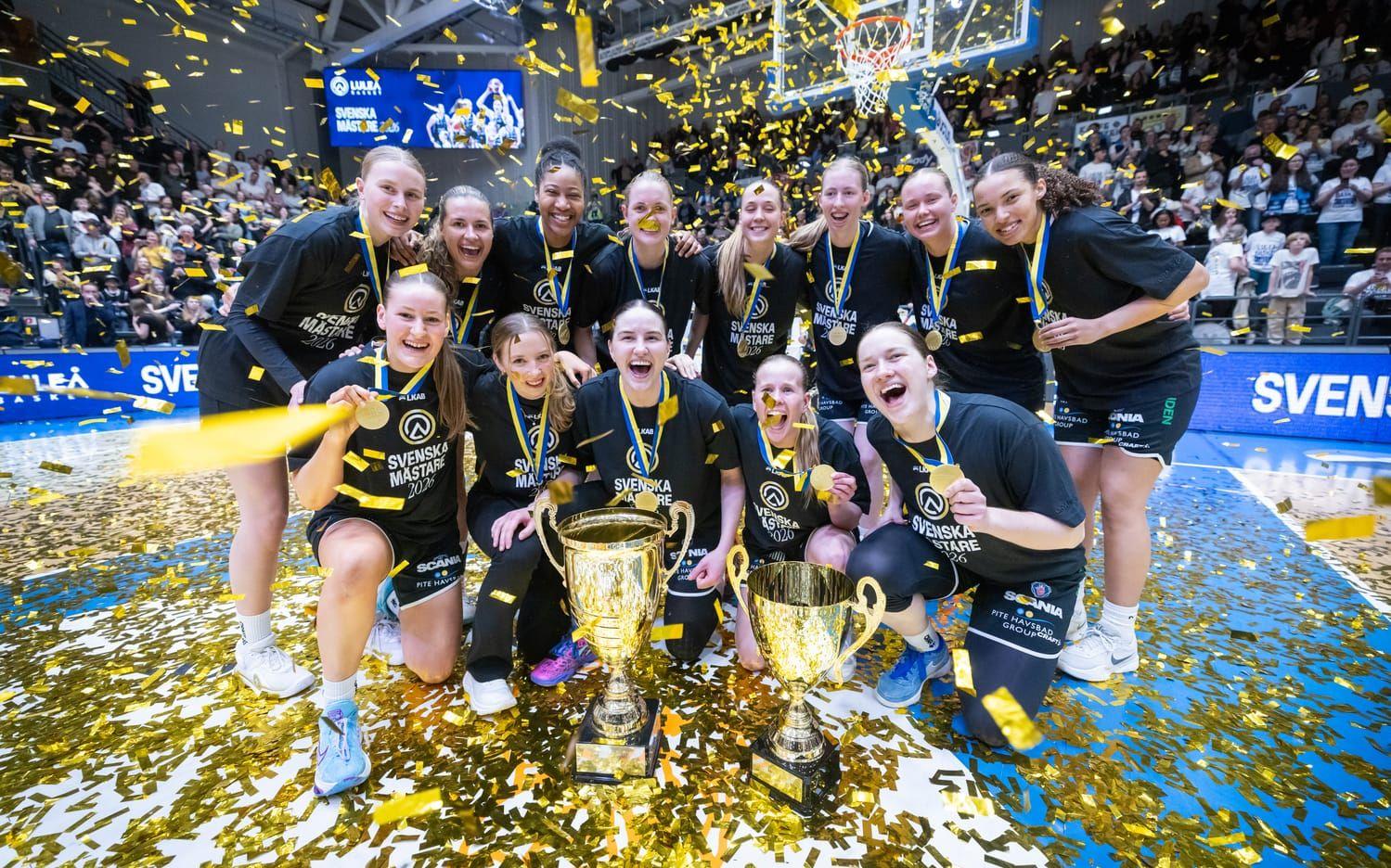 Luleå firar sitt tionde SM-guld på söndagen efter att ha slagit Södertälje med 3–0 i matcher.