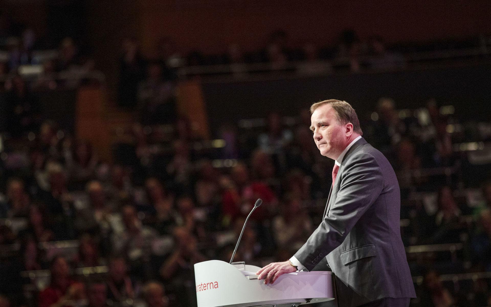 Socialdemokraternas partiledare Stefan Löfven talar på S-kongressen i Örebro på lördagen.