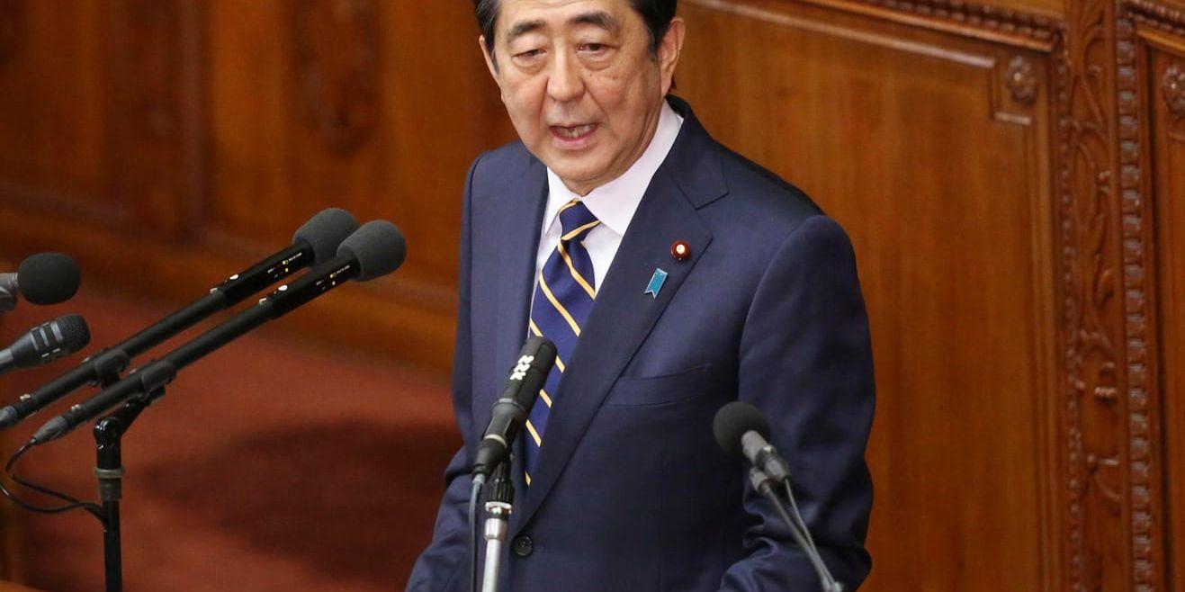 Shinzo Abe lovade att förbättra Japans diplomatiska relationer med Nordkorea vid ett tal i parlamentet.