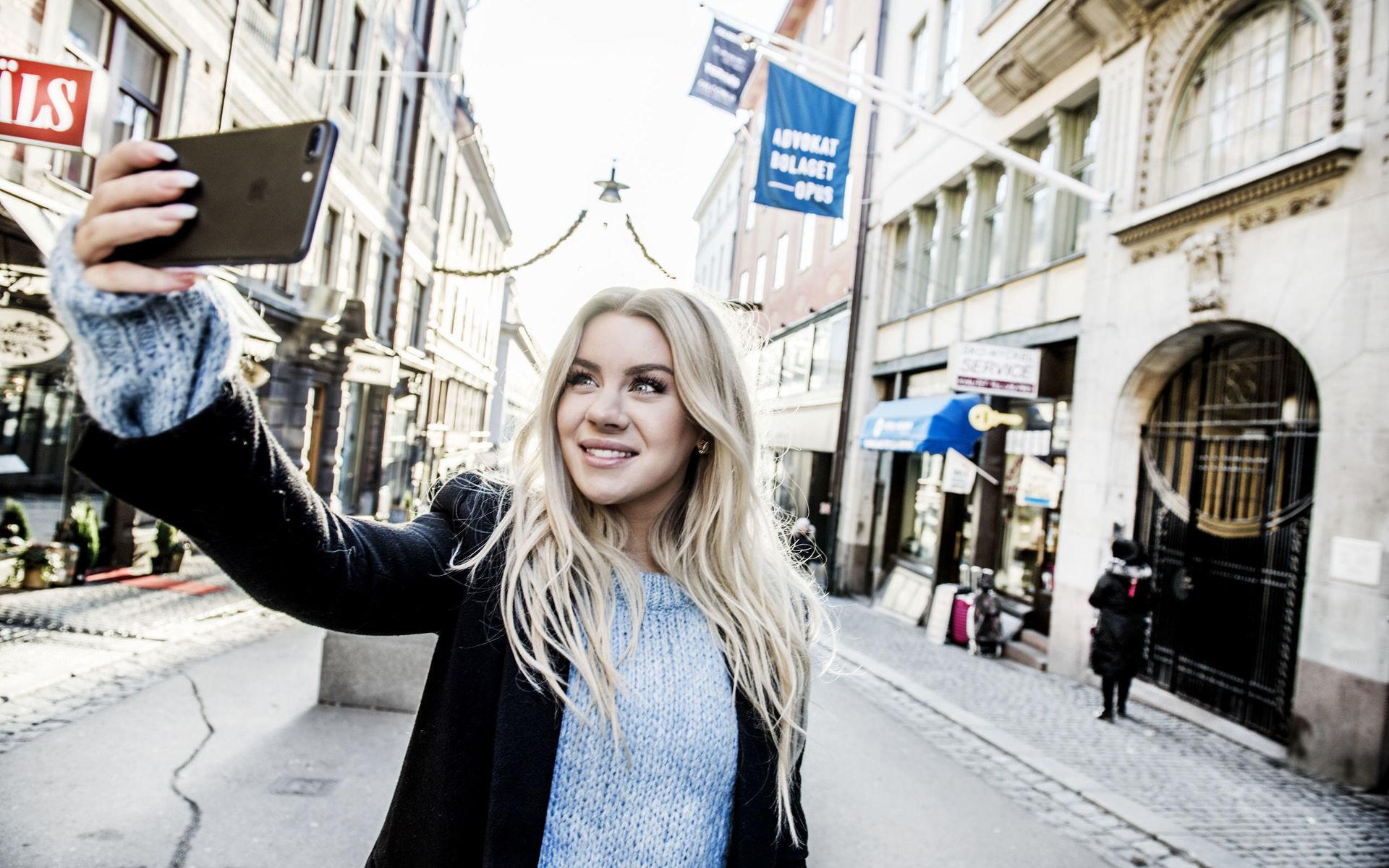 Therese Lindgren är en av Sveriges största youtubers och influencers. 