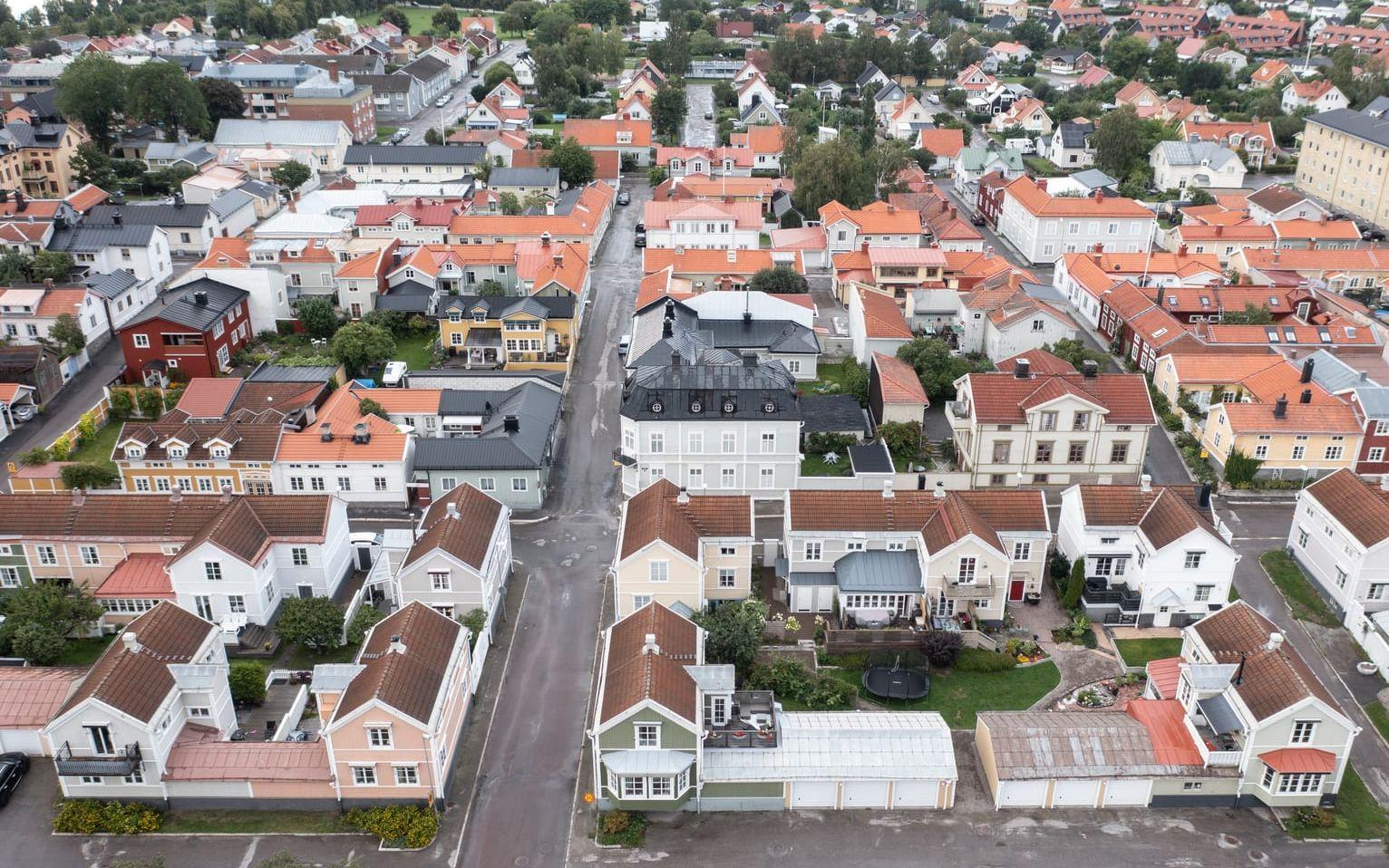 Regeringen aviserar ett nytt jobbskatteavdrag i höstbudgeten för att hjälpa hushållens ekonomi. Arkivbild.