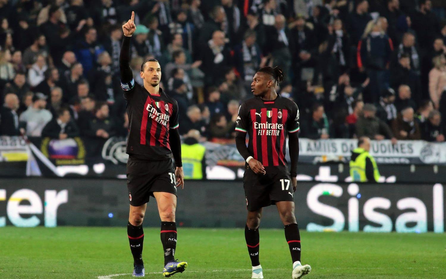 Zlatan Ibrahimovic målskytt – och historisk – i mötet med Udinese. 