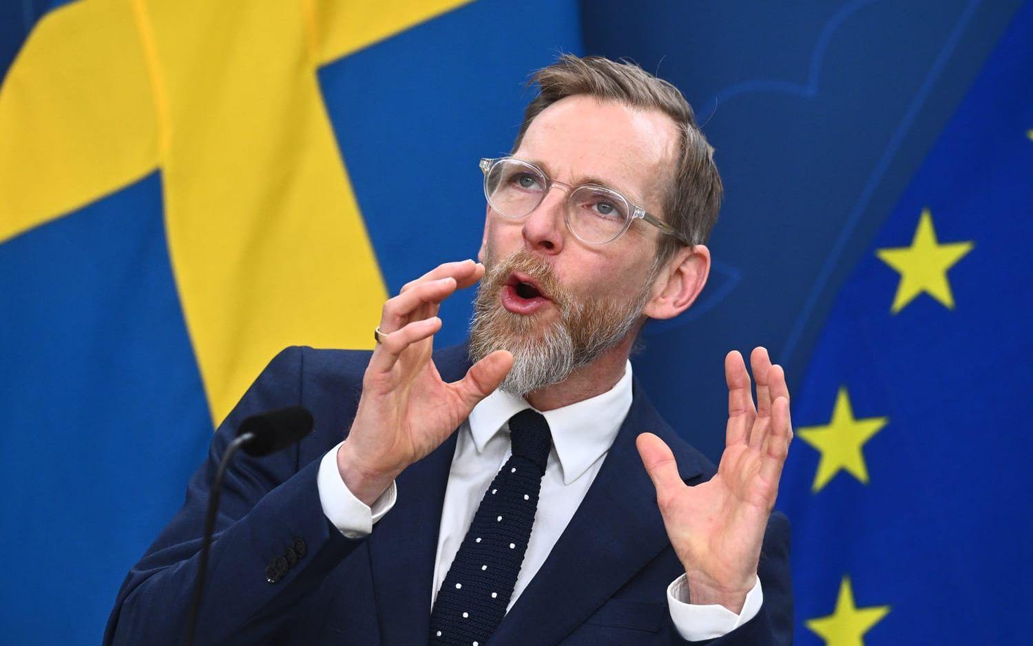 Idrottsminister Jakob Forssmed (KD) rasar mot att ryssar och belarusier får tävla under sina egna nationsflaggor i Paralympics. Arkivbild.