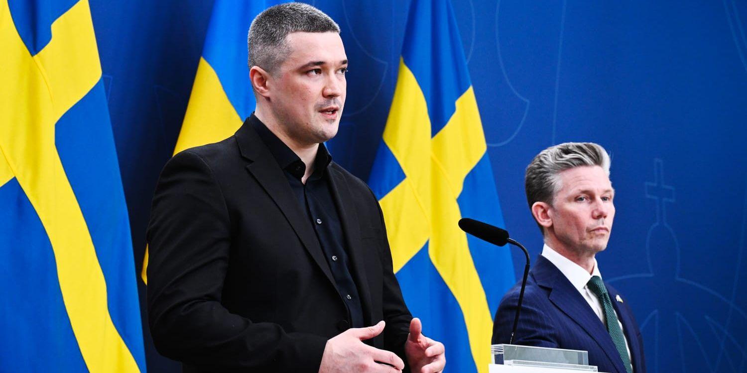 Ukrainas försvarsminister Mykhailo Fedorov och Sveriges försvarsminister Pål Jonsson.