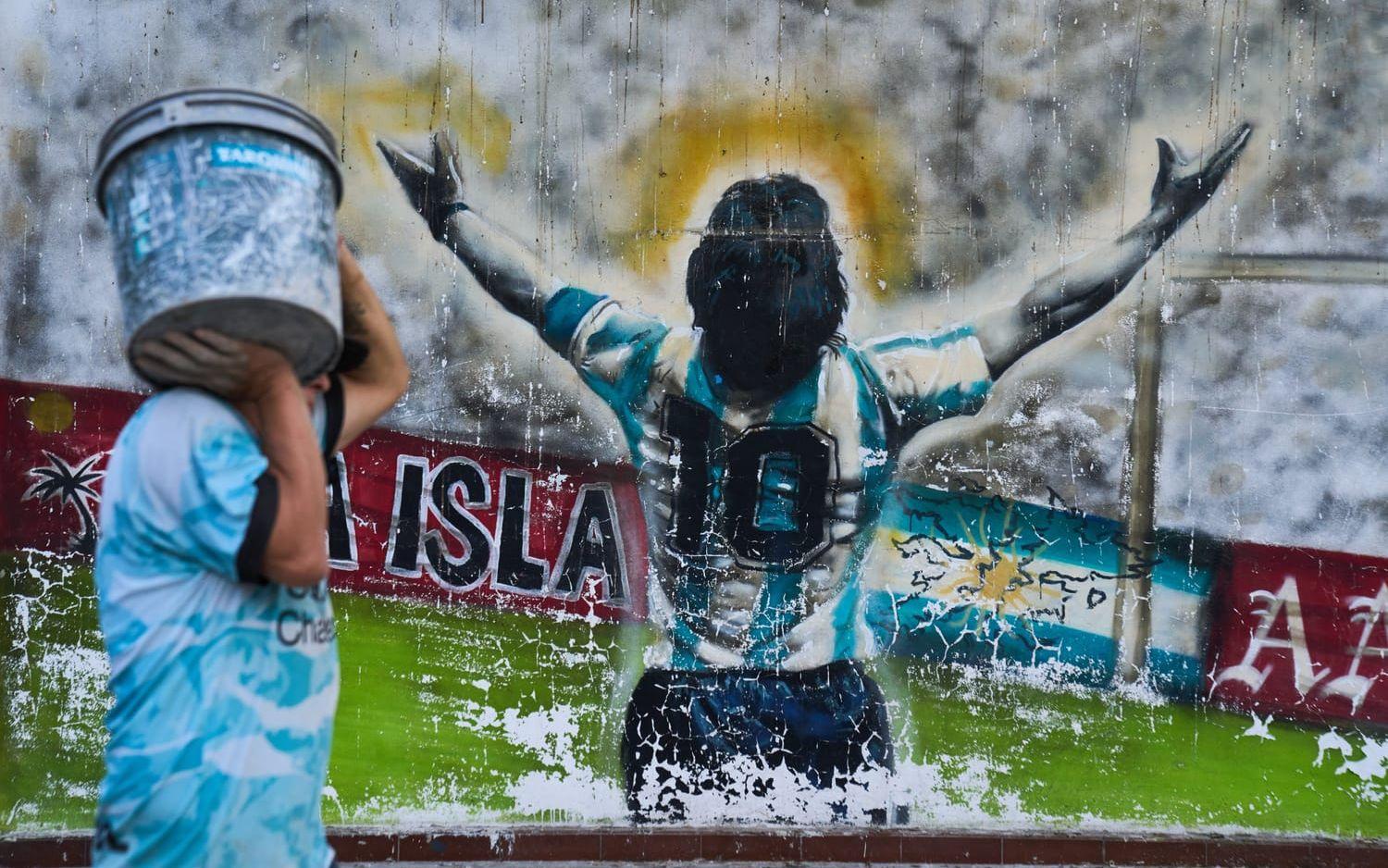 Rättegången efter Diego Maradonas död är åter i gång.