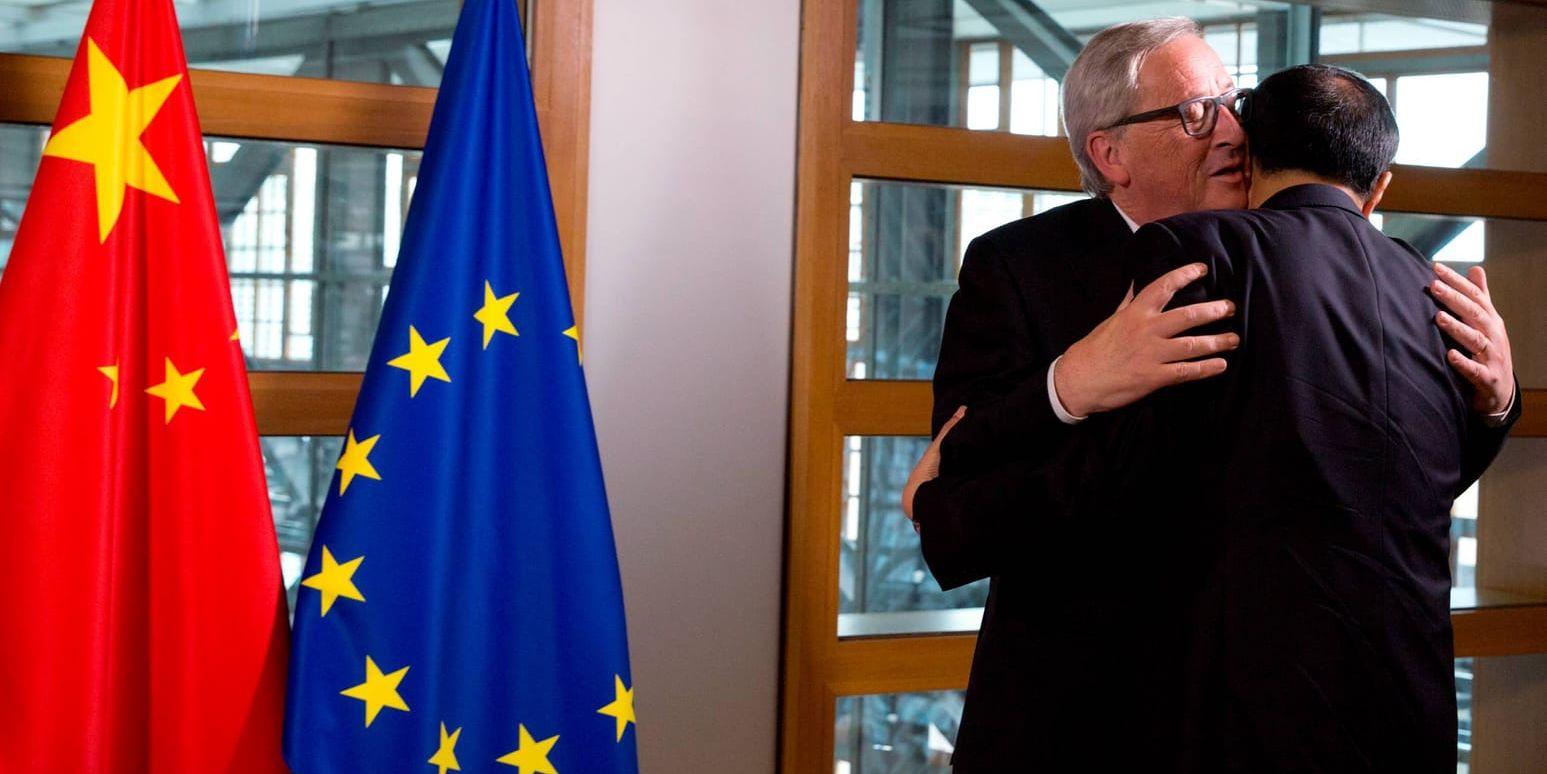 Europeiska kommissionens ordförande Jean-Claude Juncker och Kinas premiärminister Li Keqiang. Bilden är från i torsdags när Juncker tog emot Li.