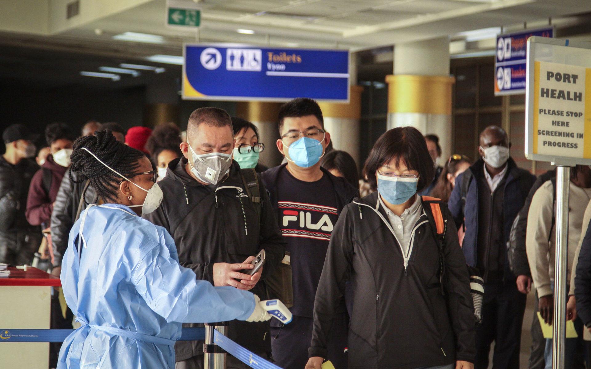 Flygplatser världen över, som här i Nairobi i Kenya, har höjt sin beredskap med anledning av det nya coronaviruset.