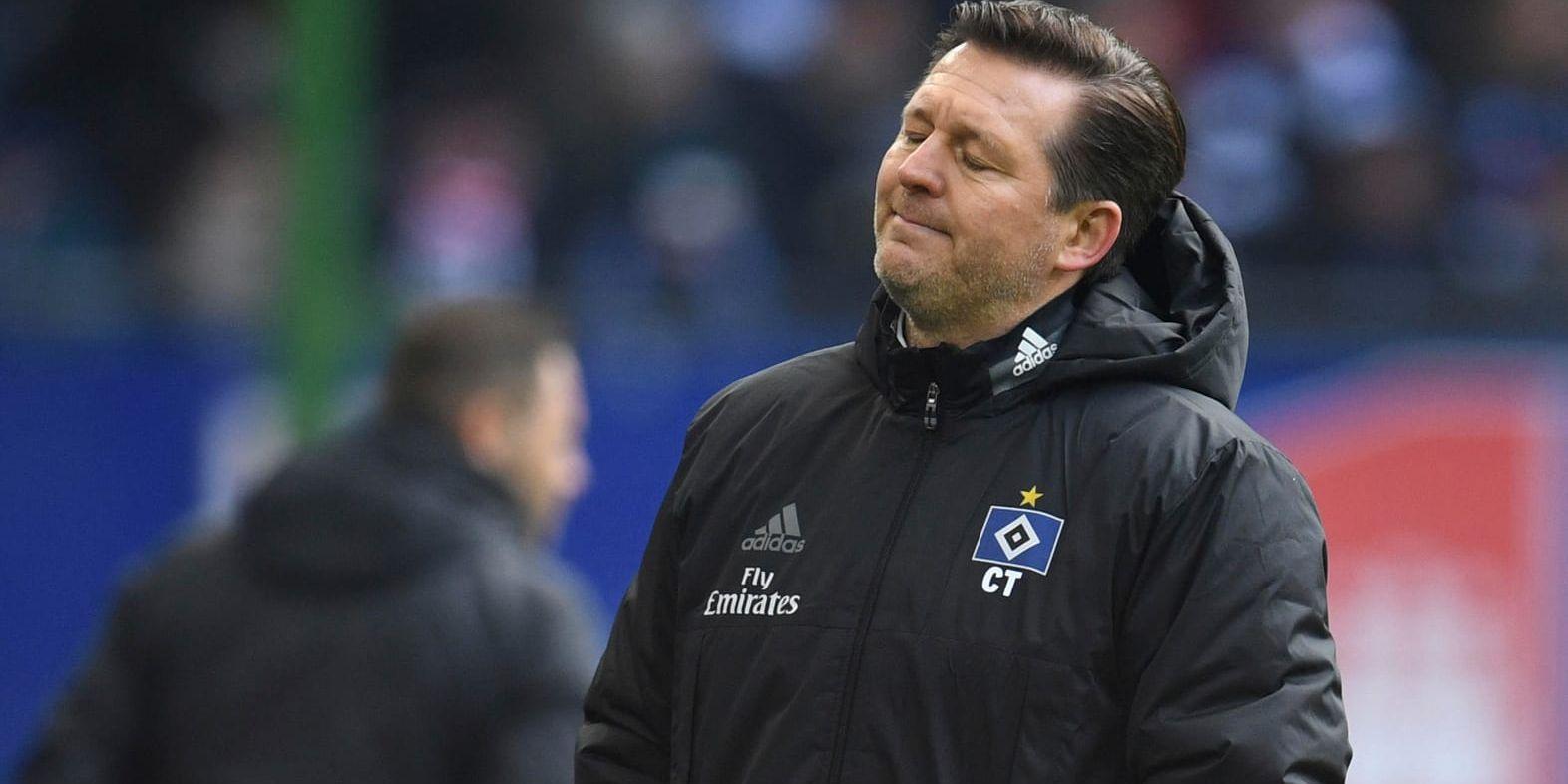 Hamburgs nye tränare Christian Titz fick ingen lyckosam start, förlust med 1–2 mot Hertha Berlin.