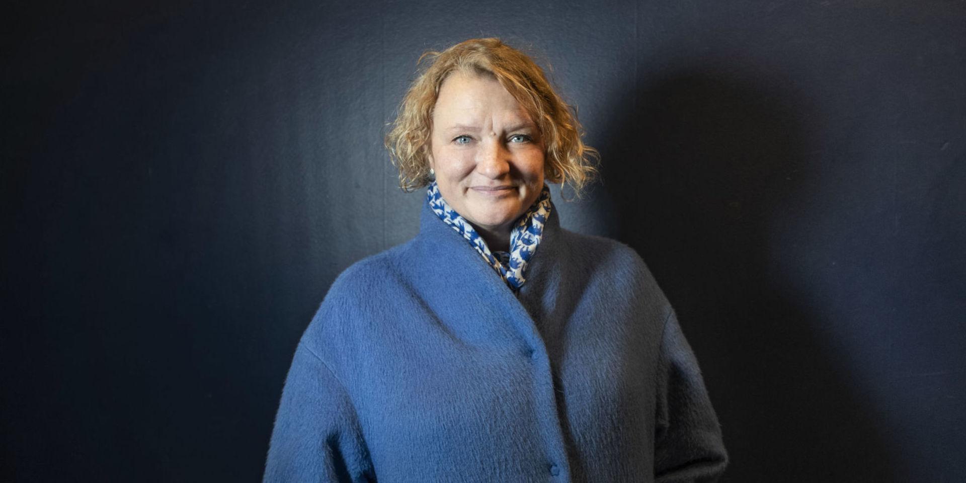Anna Takanen drömde tidigt om att bli skådespelare. I dag är hon chef över Sveriges största teaterinstitution, Kulturhuset Stadsteatern i Stockholm. Nu fyller hon 50 år.