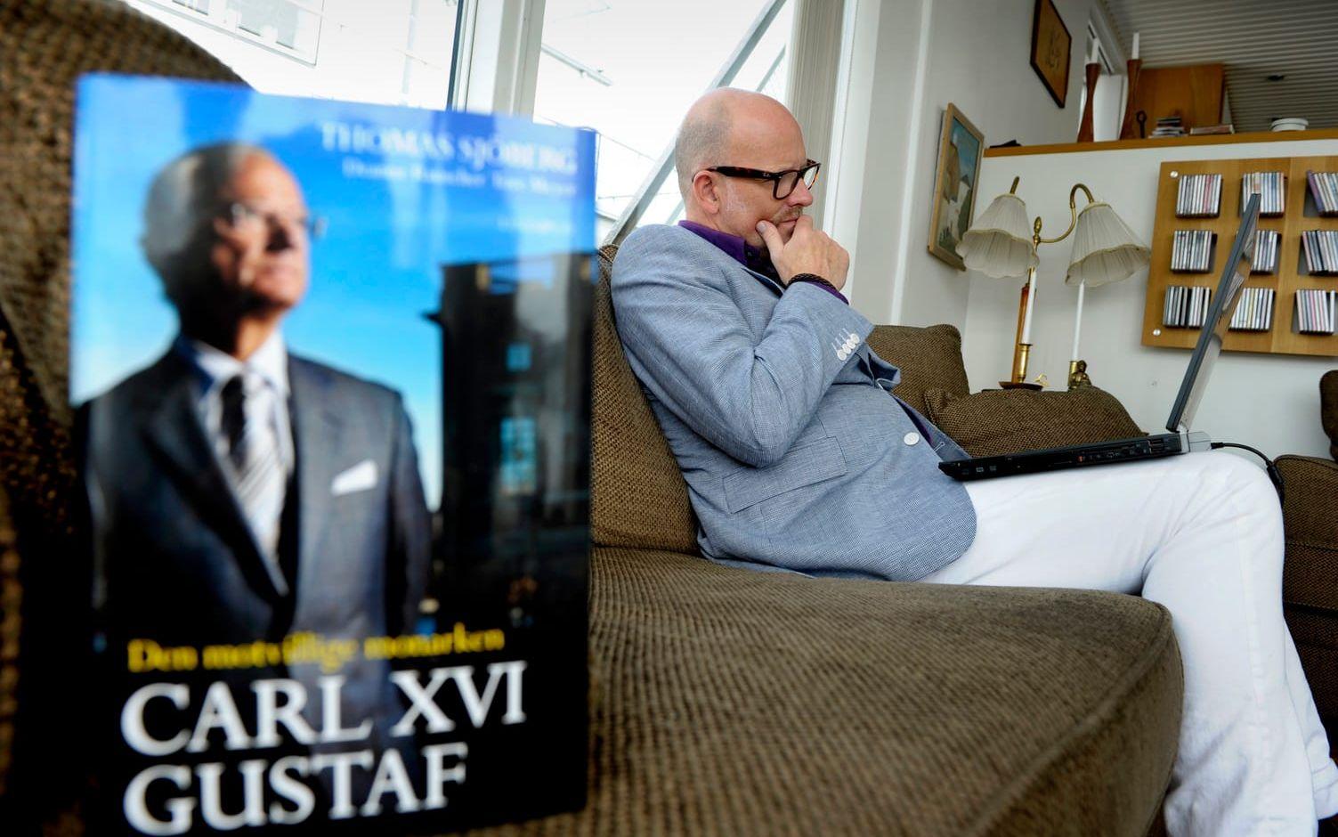 Thomas Sjöberg är en av författarna till boken ”Carl XVI Gustaf – Den motvillige monarken” som kom 2010.