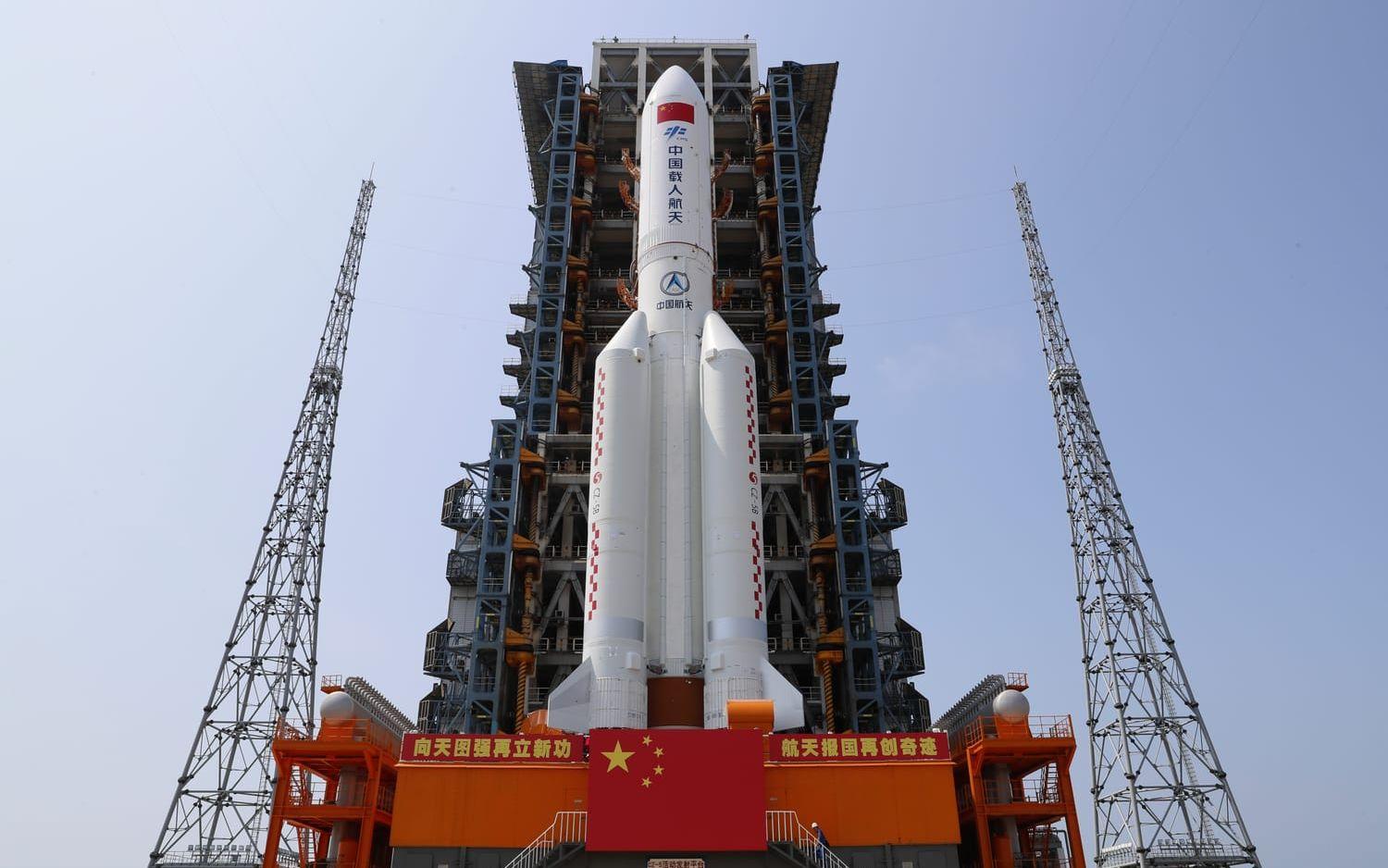 Raketen transporterade delar till den kinesiska rymdstationen som håller på att byggas.
