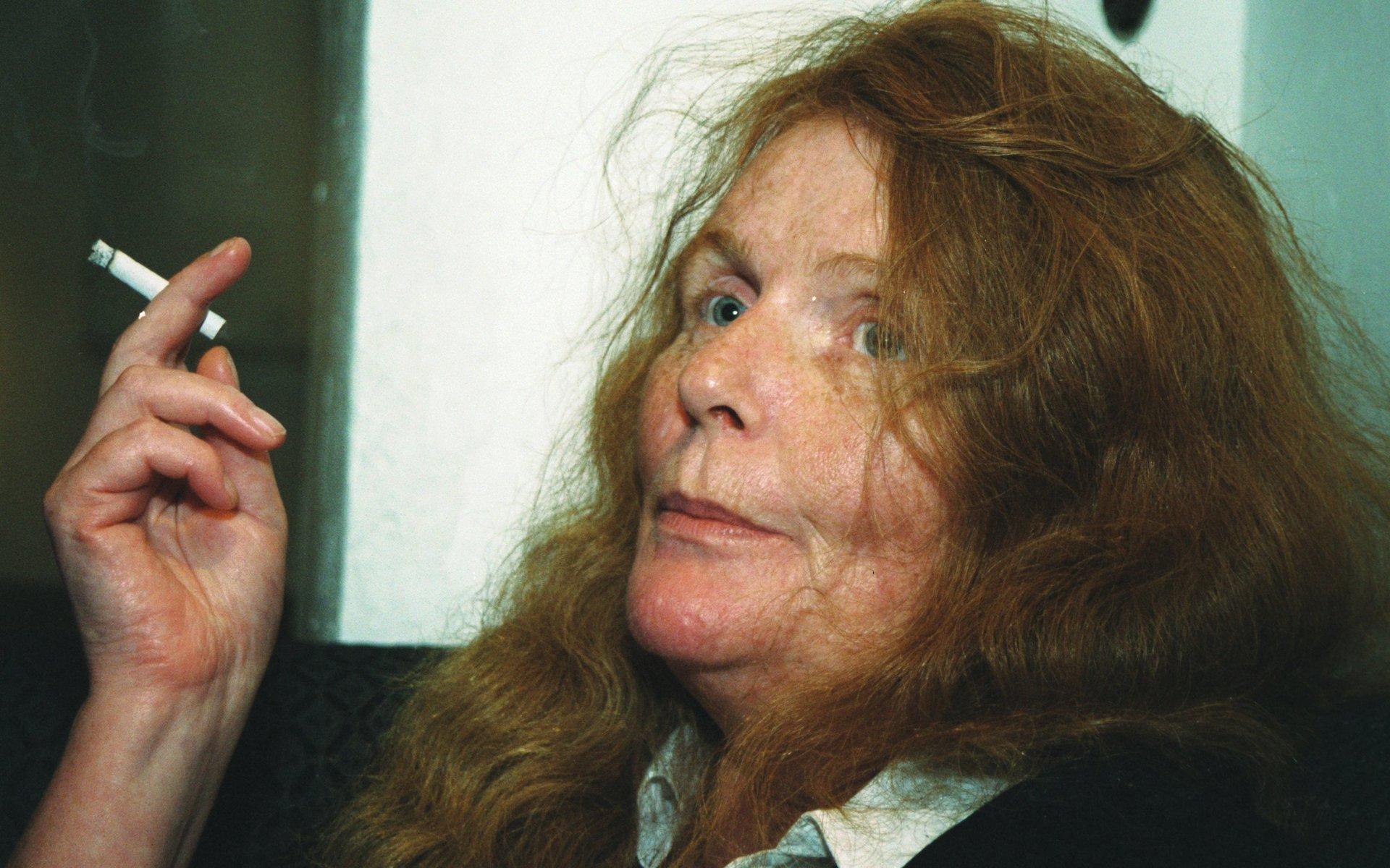 Kristina Lugn sågs ofta med cigarett i hand.