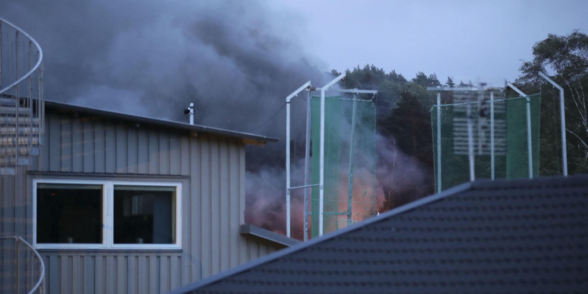 Slottsskogshallen totalförstördes i en brand i söndags kväll.