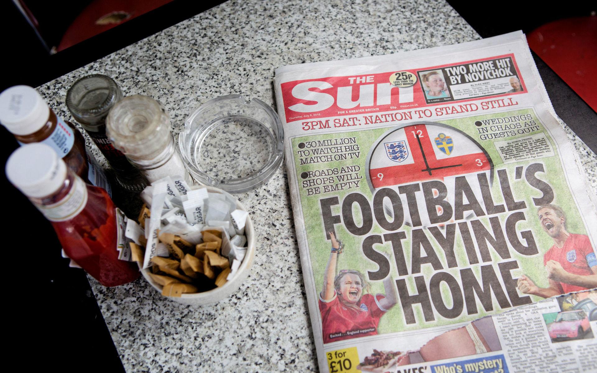 Tidningarna är eninga, Football’s coming home.