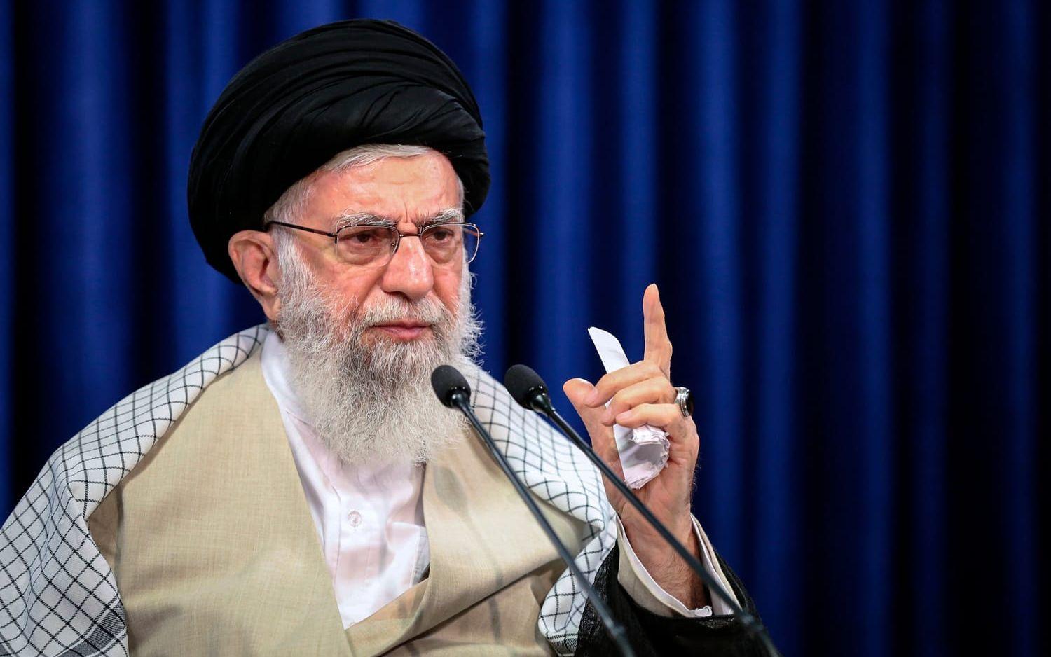In this picture released by an official website of the Office of the Iranian Supreme leader, Supreme Leader Ayatollah Ali Khamenei addresses the nation in a televised speech marking the Eid al-Adha holiday, in Tehran, Iran, Friday, July 31, 2020. Khamenei said Friday his country will not negotiate with the United States because America would only use talks for propaganda purposes. (Office of the Iranian Supreme Leader via AP)  VAH101