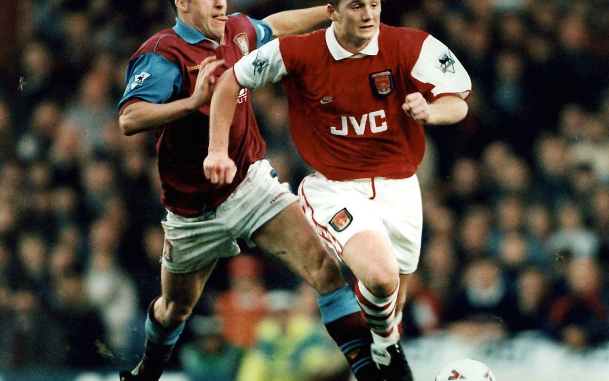 19. Arsenal säsongen 1995-1996. Trots att den notoriskt tråkige managern George Graham hade lämnat klubben fortsatte Arsenal att vara inblandat i målsnåla matcher. 2,13 nätrassel per match blev det när Londonlaget lirade. Foto: Bildbyrån