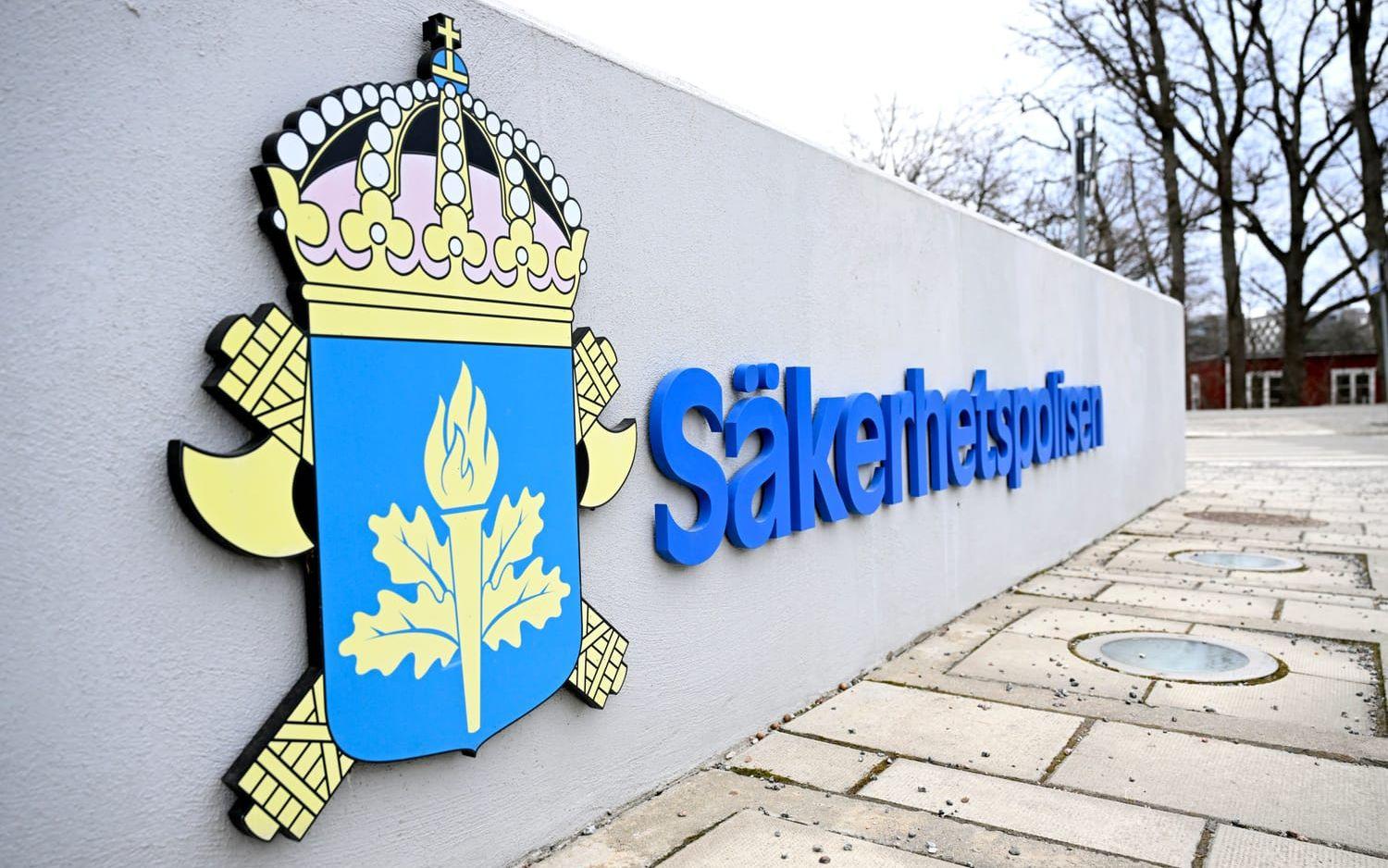 Säkerhetspolisen har gripit två personer misstänkta för hot mot skyddspersoner. Arkivbild