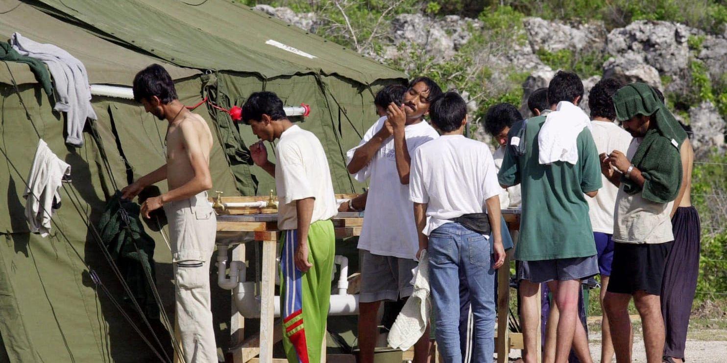 Australien vägrar att låta asylsökande som kommer med båt tillträde till landet. I stället hålls ett flyktingläger i Nauru i Stilla havet. Arkivbild.