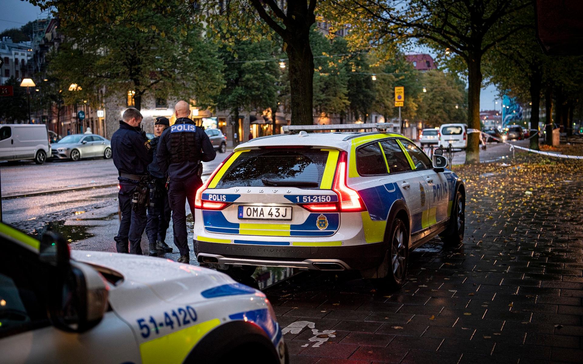 GP erfar att polisen fortsatt jobbar efter att Mark Lorentzon kan befinna sig i Göteborgsområdet.