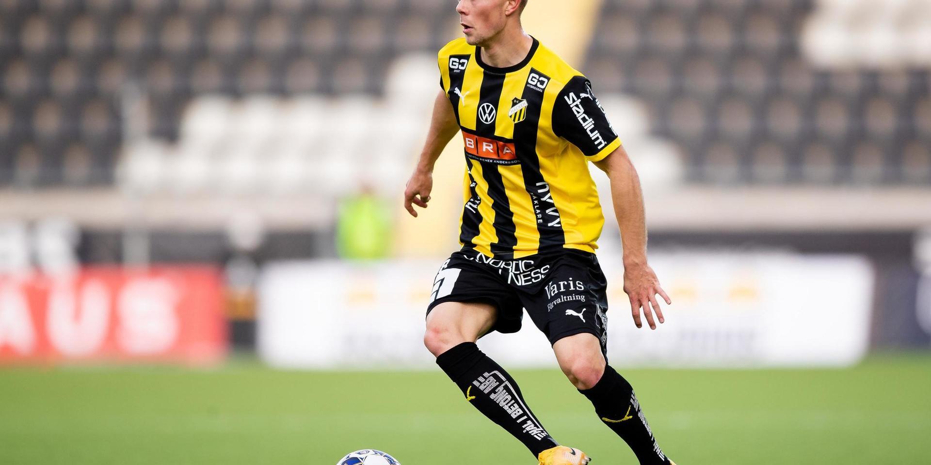 Häckens Adam Andersson under fotbollsmatchen i Allsvenskan mellan Häcken och Mjällby den 24 oktober 2020 i Göteborg.