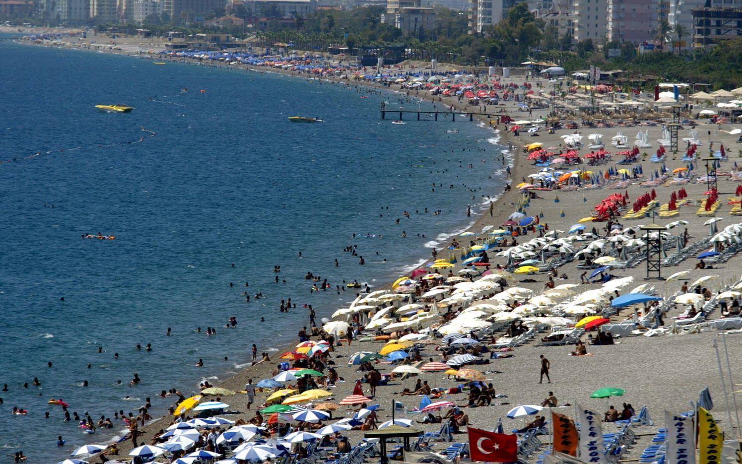 Konyaalti Beach i Antalya hör till en av de mest turisttäta stränderna i södra Turkiet.