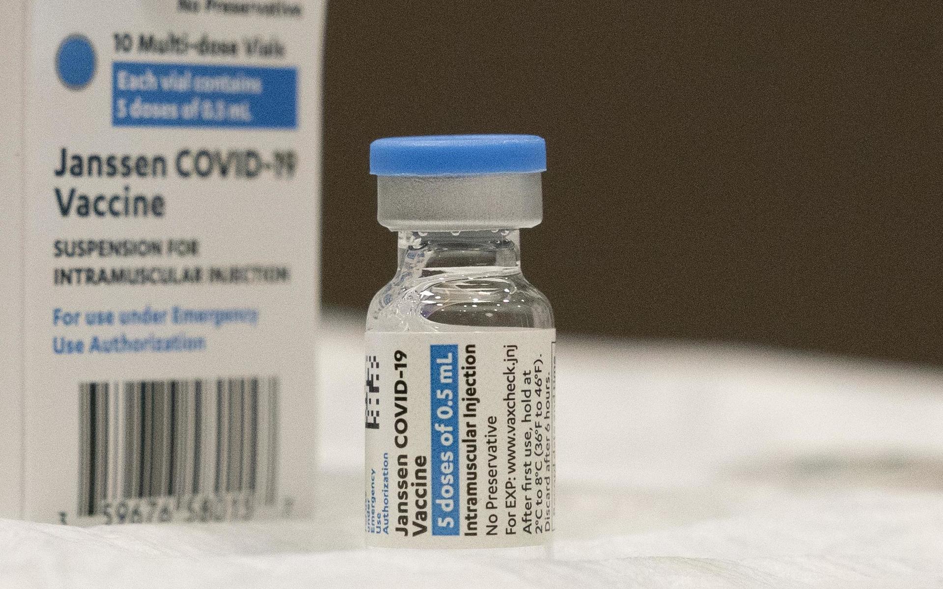 Janssens nya en-dos-vaccin utställt vid sjukhuset South Shore University Hospital i New York den 3 mars 2021. Verkar också lovande i att skydda mot de brasilianska och sydafrikanska virusvarianterna. 