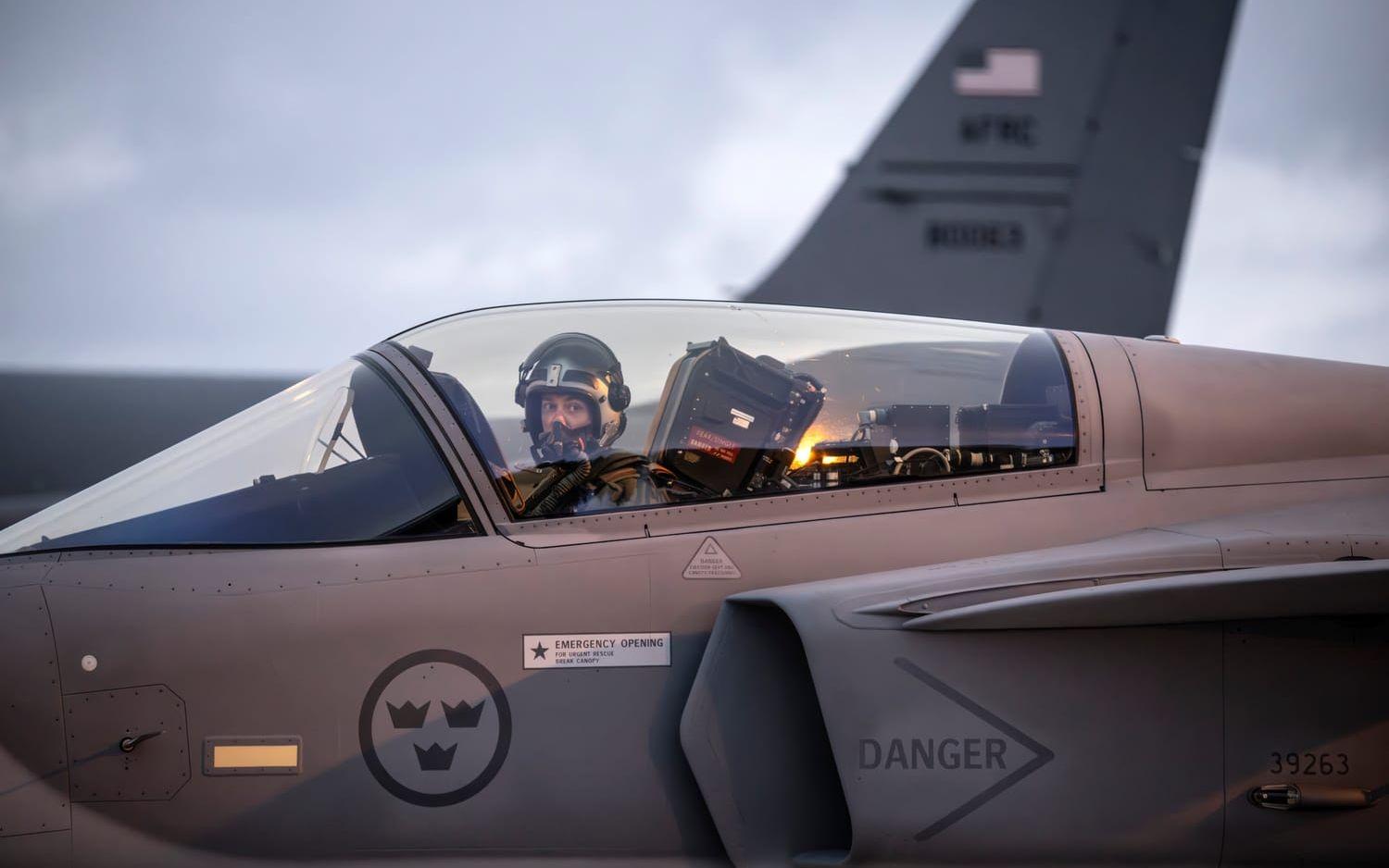 En Jas Gripen på Luleå-Kallax flygplats under militärövningen Nordic Response tidigare i år. Arkivbild.