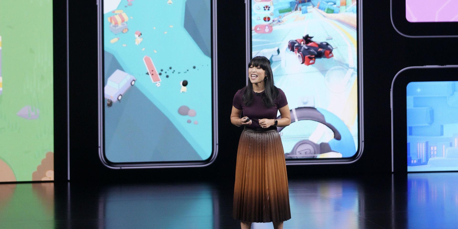 Ann Thai från Apple presenterar företagets nyheter på Steve Jobs Theater.
