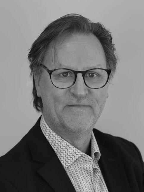 Johan Ahlgren är kommunikationschef på Sveriges a-kassor. 