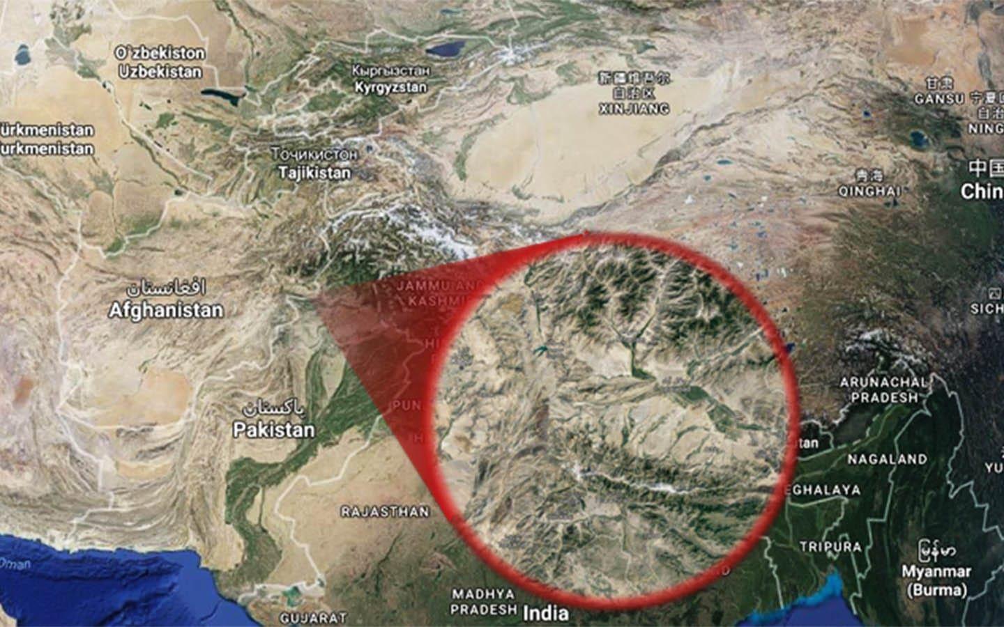 Bomben släpptes över ett område där IS-terrorister uppges ha använts sig av tunnel- och grottsystem som de använt som bas för sina operationer. Bild: Google maps