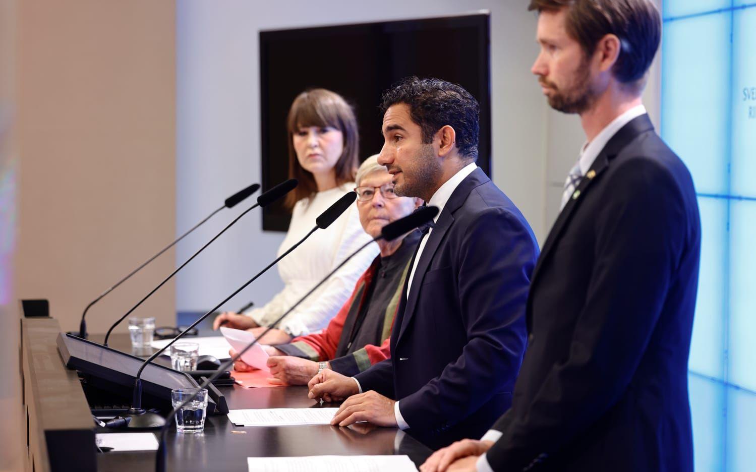 De rättspolitiska talespersonerna Ulrika Liljeberg (C), Gudrun Nordborg (V), Ardalan Shekarabi (S) och Rasmus Ling (MP).