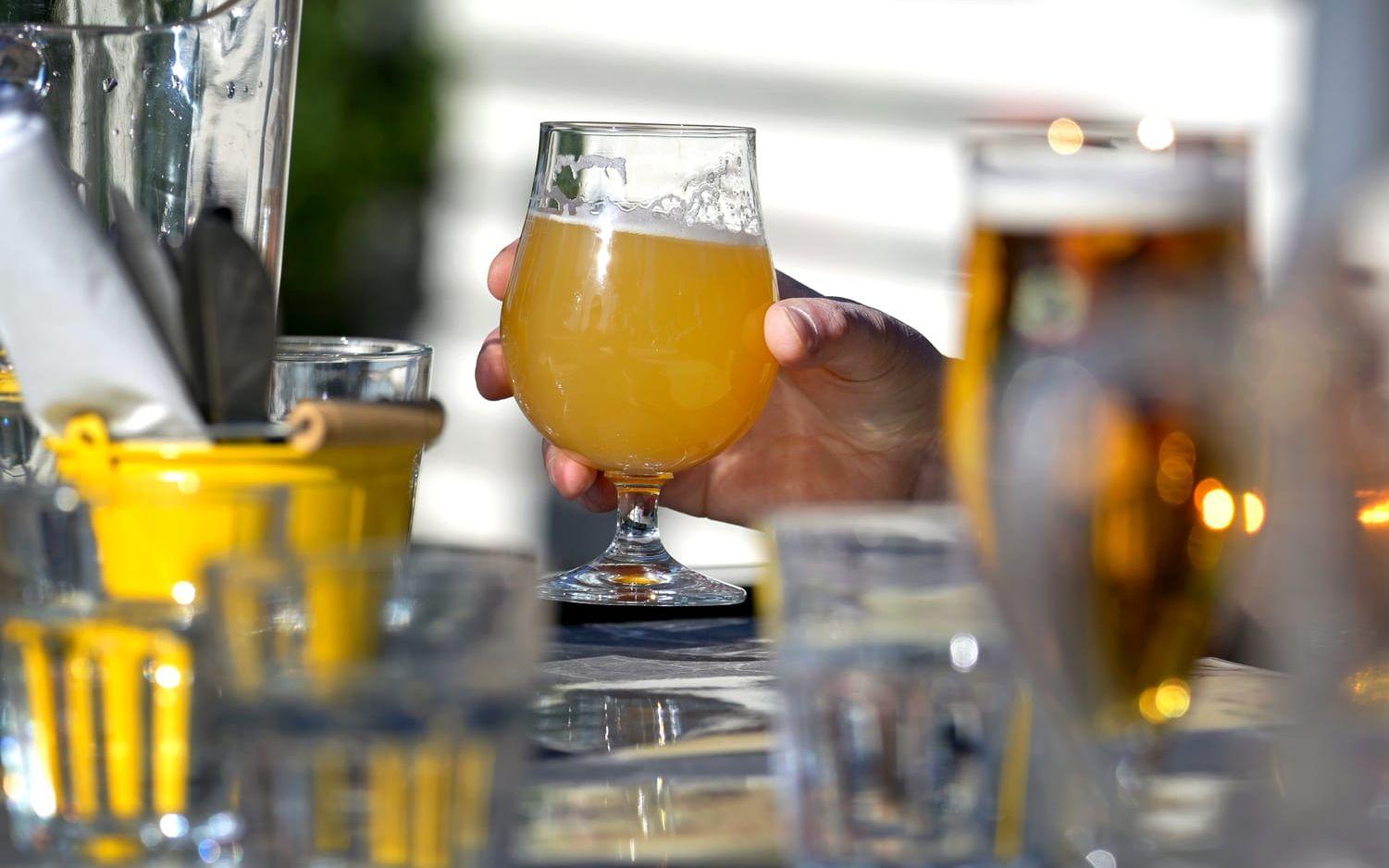 Personer som hade överdriven alkoholkonsumtion minskade sitt drickande när de behandlades med semaglutid, enligt en dansk studie. Arkivbild.