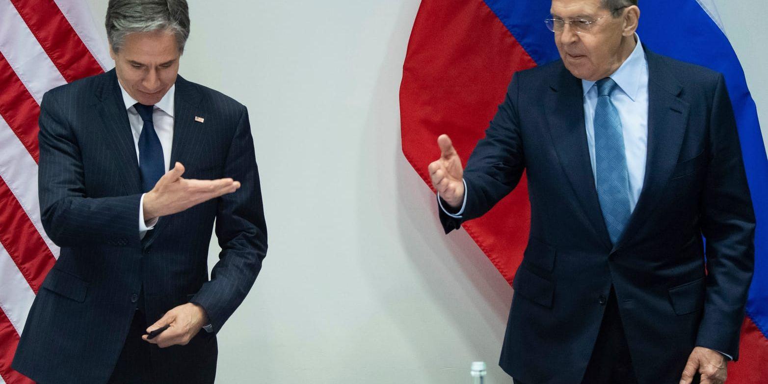 USA:s utrikesminister Antony Blinken och hans ryske motsvarighet Sergej Lavrov.