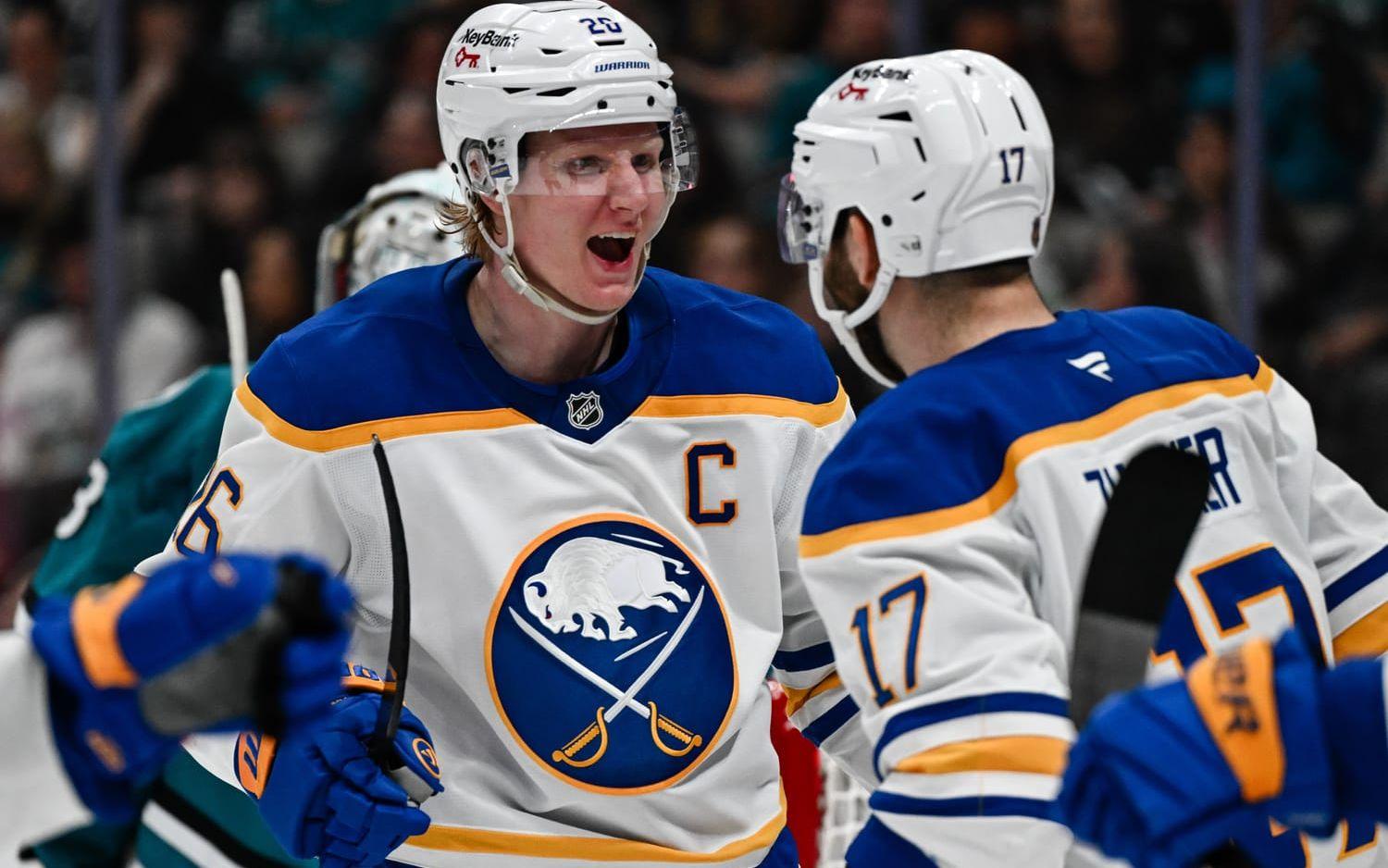 Rasmus Dahlin jublar efter att ha gjort mål mot San Jose. Arkivbild.