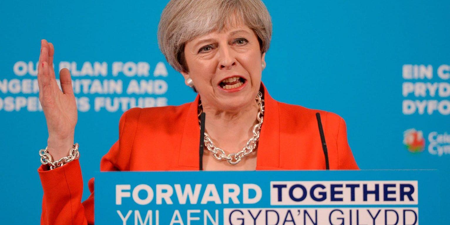 Theresa May vid ett valtal i Wales i måndags.