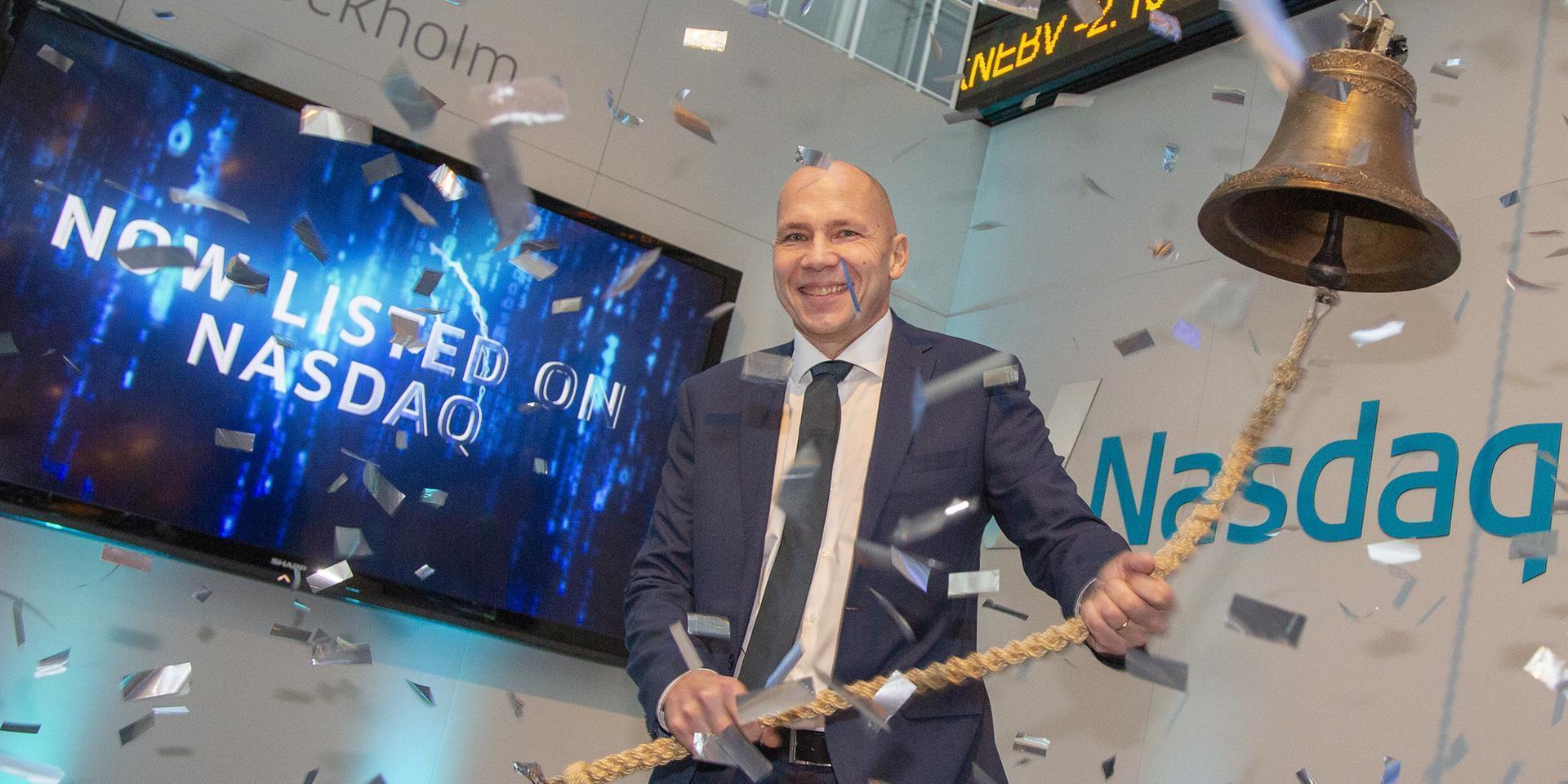 I december förra året noterades solenergibolaget Azelio på Stockholmsbörsens småbolagslista First North. Vd Jonas Eklind bedömer att bolaget ändå behöver ta in mer kapital under 2019.