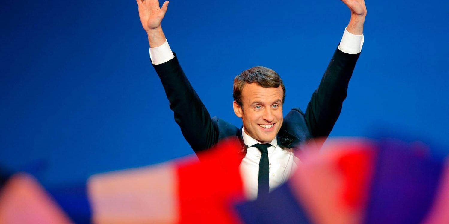 Emmanuel Macron är vidare till andra valomgången.