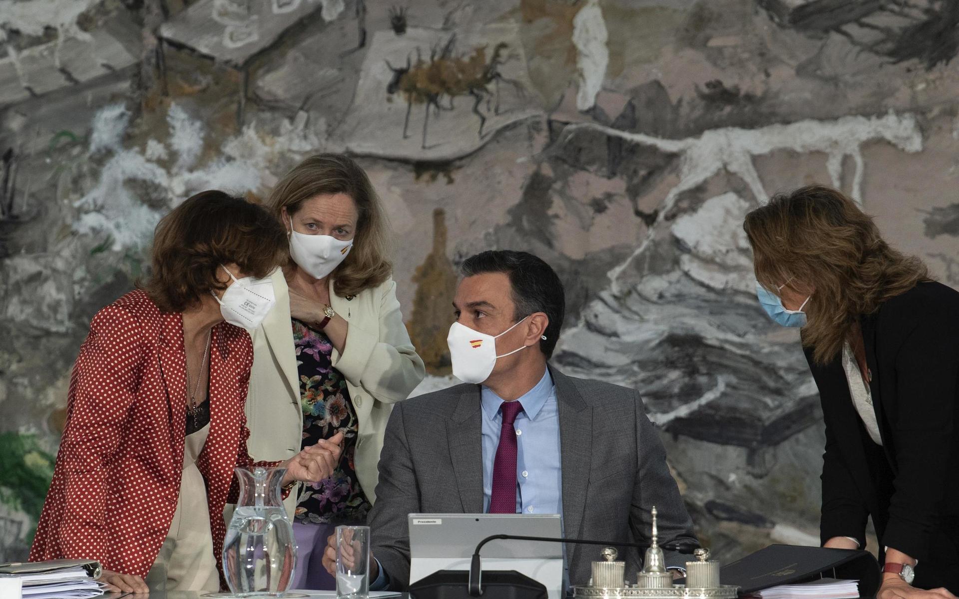 Spaniens premiärminister Pedro Sánchez i samband med att beslutet meddelades.