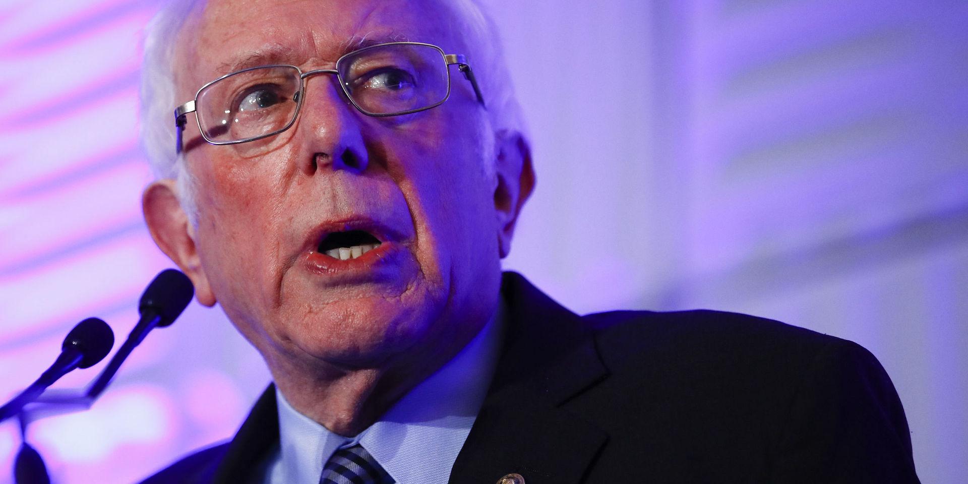 Bernie Sanders får kritik för Kubauttalanden. 